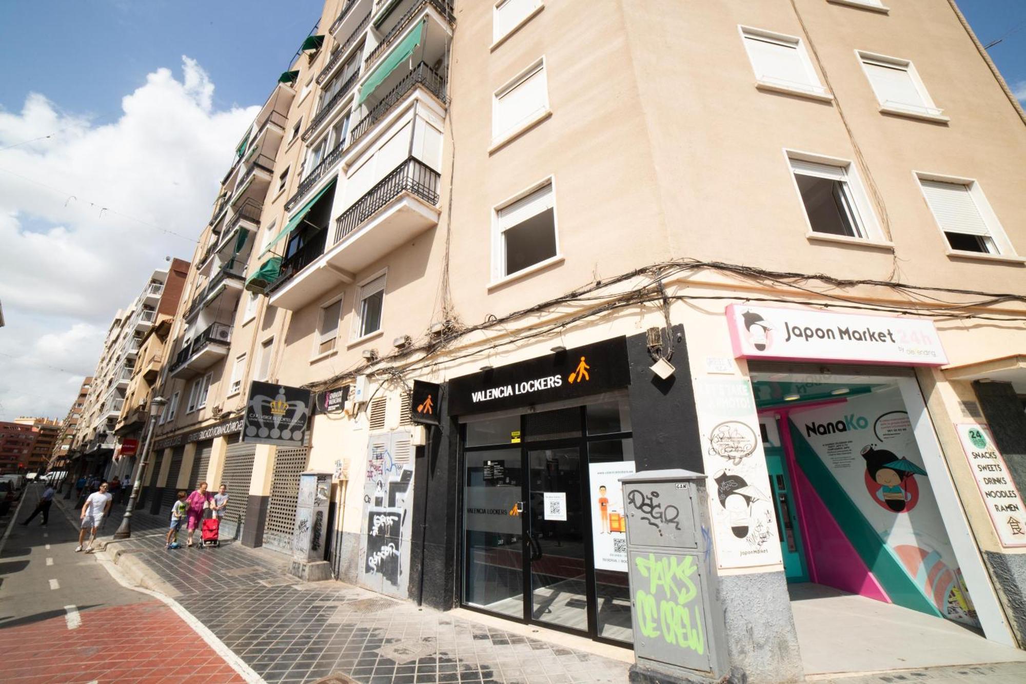 Awesome Apartment Center Valencia Exterior photo