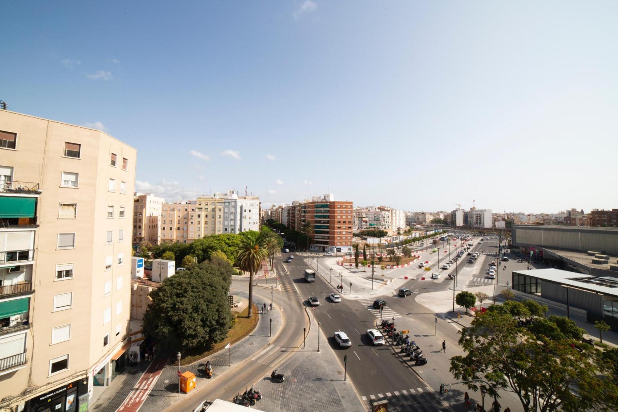 Awesome Apartment Center Valencia Exterior photo